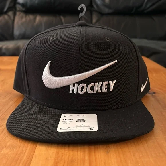 ✔️NWT: NIKE - Men’s Hockey Pro Flatbill Cap - Picture 3 of 11